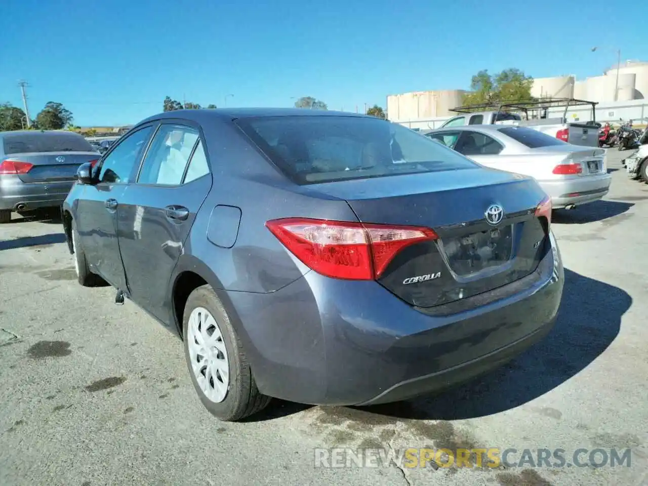 3 Photograph of a damaged car 5YFBURHE4KP867430 TOYOTA COROLLA 2019