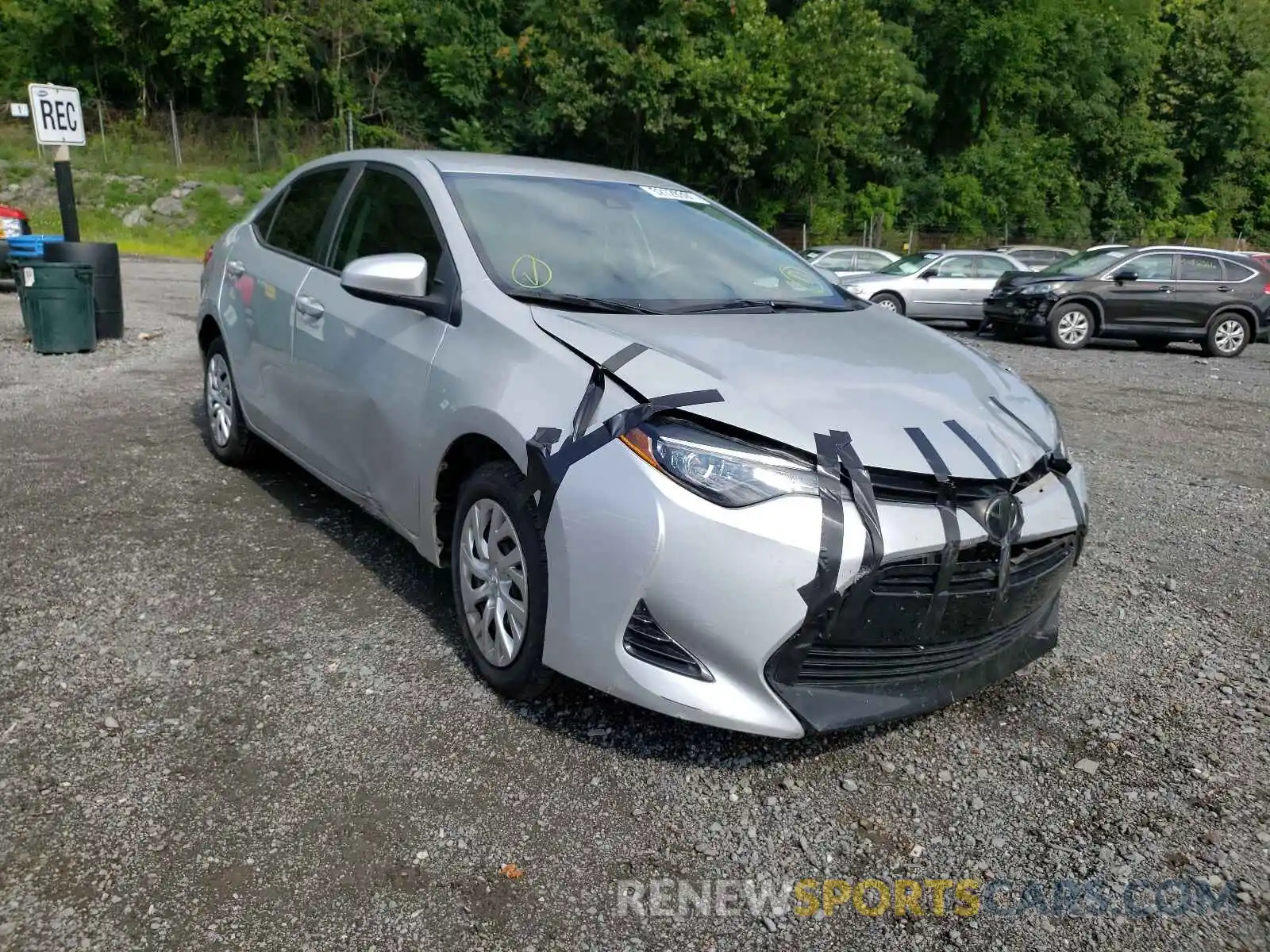 1 Photograph of a damaged car 5YFBURHE4KP868481 TOYOTA COROLLA 2019