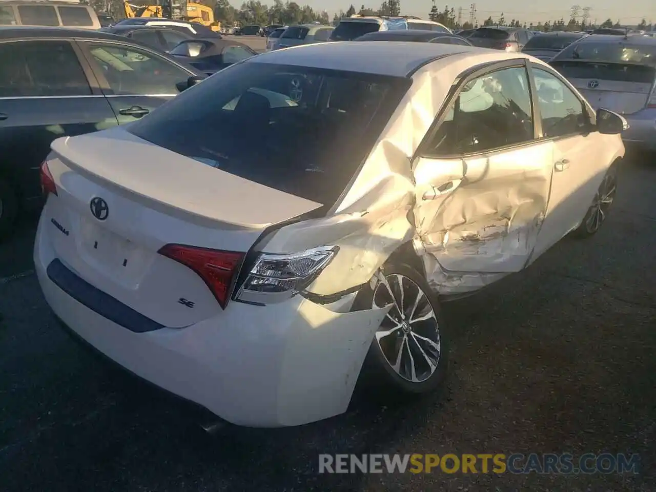 4 Photograph of a damaged car 5YFBURHE4KP868920 TOYOTA COROLLA 2019