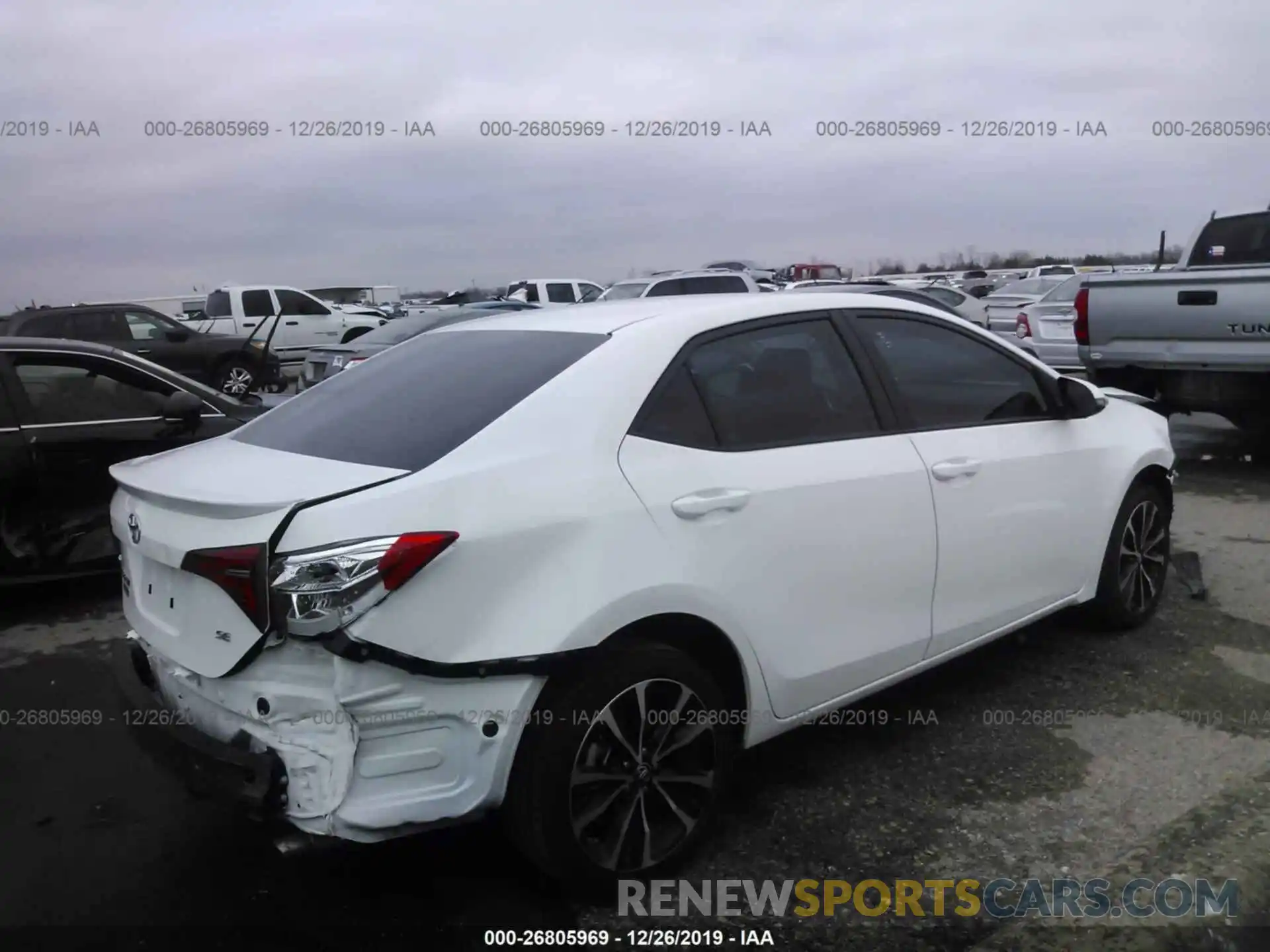 4 Photograph of a damaged car 5YFBURHE4KP869081 TOYOTA COROLLA 2019