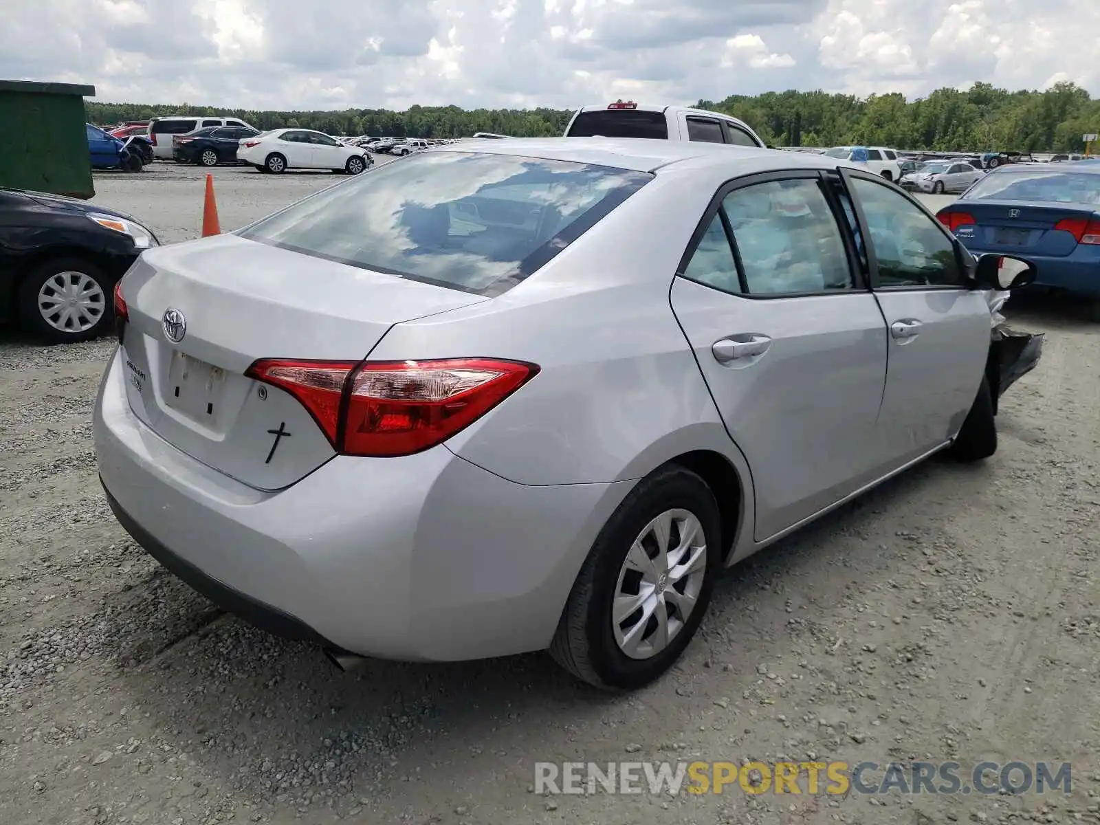 4 Photograph of a damaged car 5YFBURHE4KP870134 TOYOTA COROLLA 2019