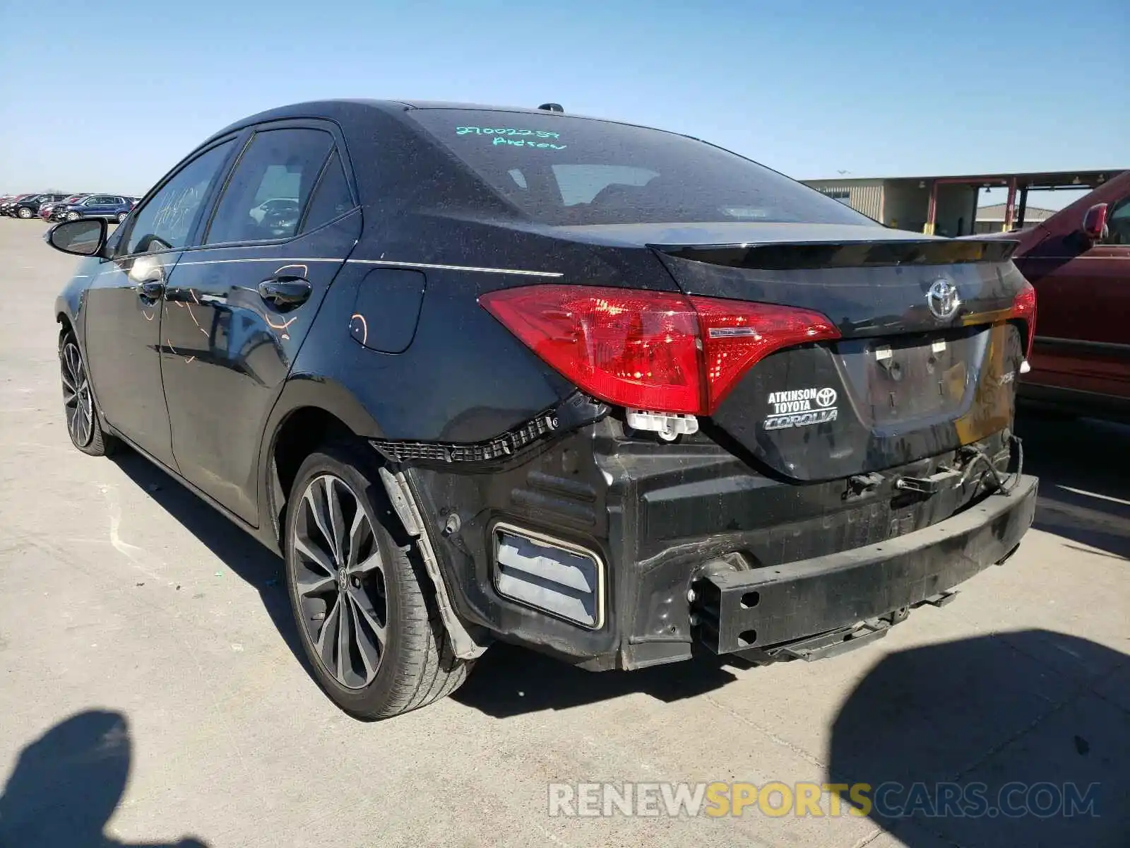 3 Photograph of a damaged car 5YFBURHE4KP870974 TOYOTA COROLLA 2019