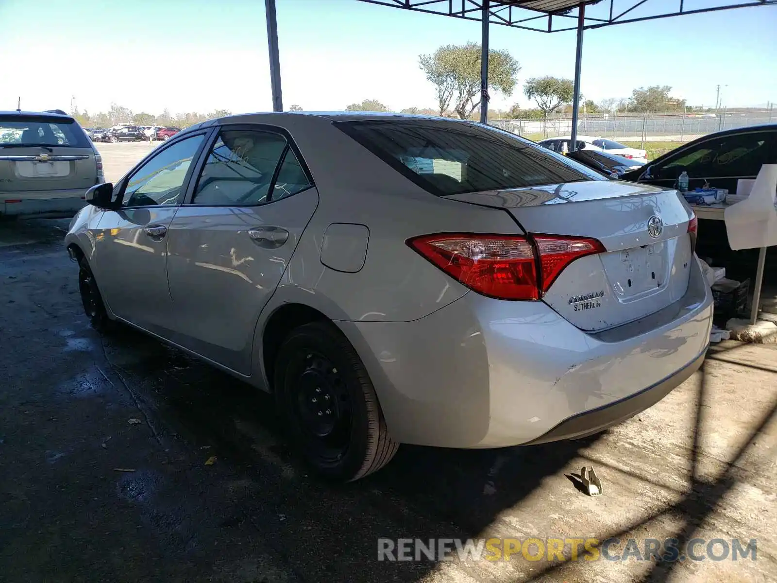 3 Photograph of a damaged car 5YFBURHE4KP872126 TOYOTA COROLLA 2019