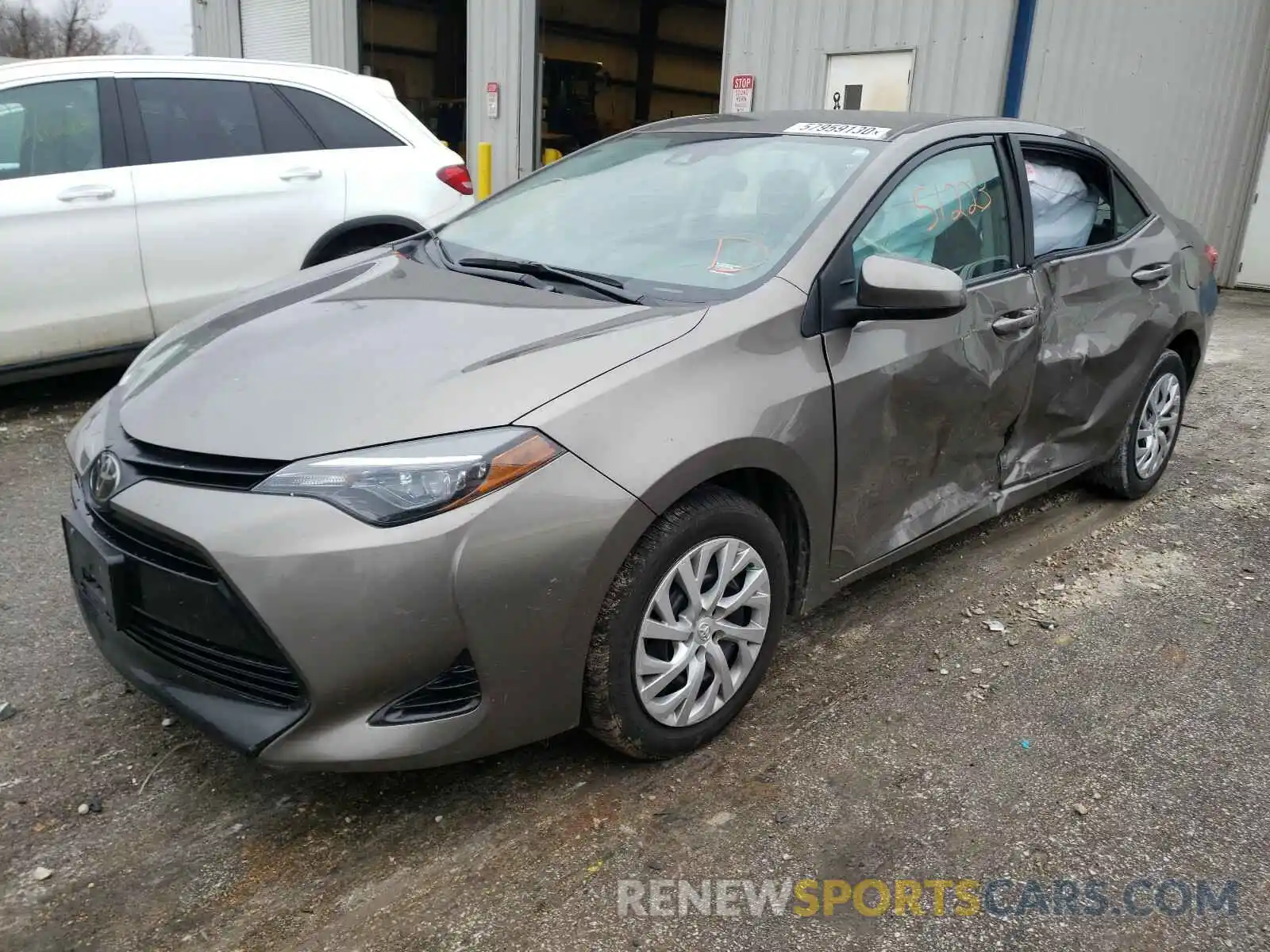 2 Photograph of a damaged car 5YFBURHE4KP873020 TOYOTA COROLLA 2019