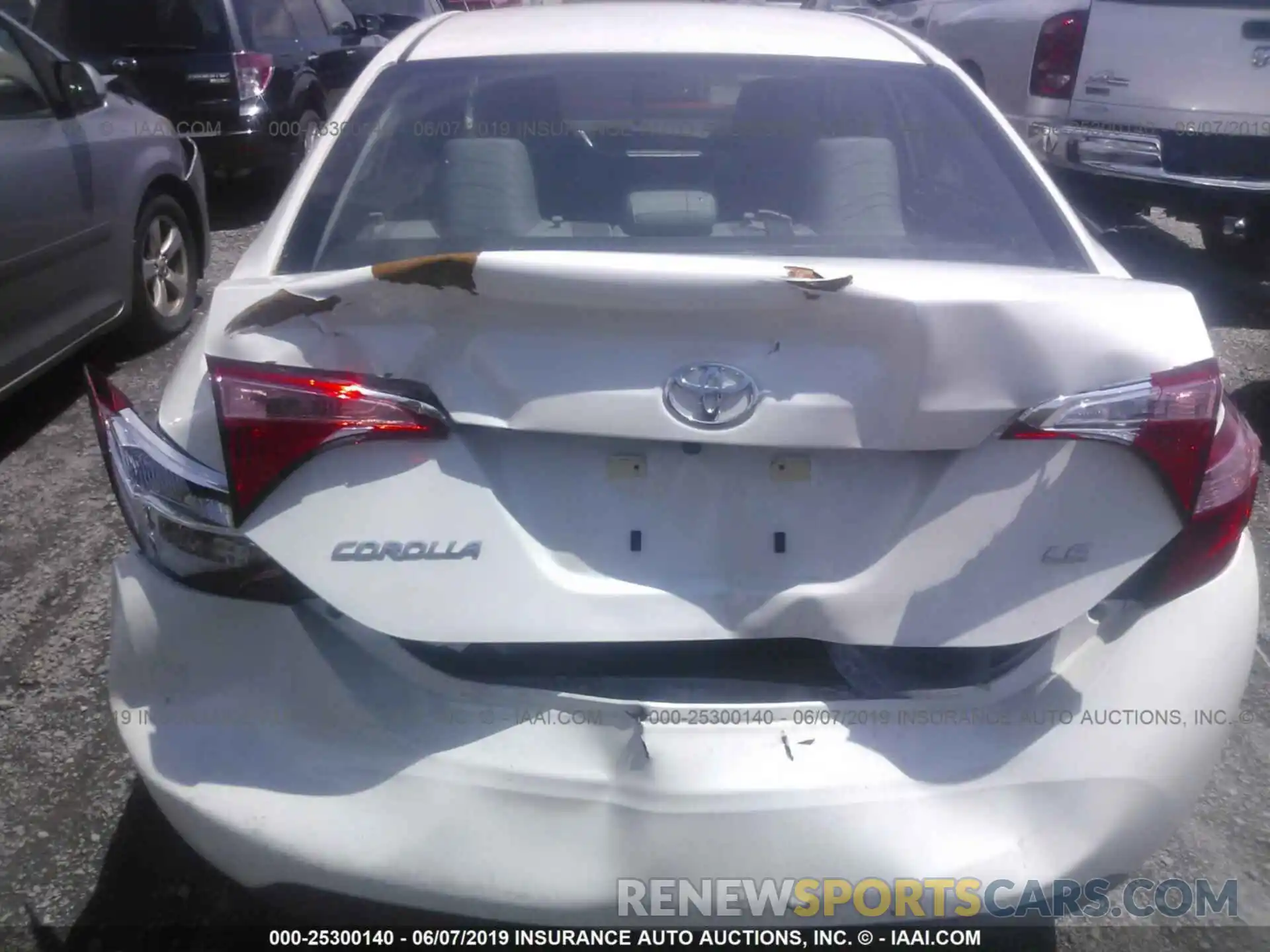 6 Photograph of a damaged car 5YFBURHE4KP874605 TOYOTA COROLLA 2019