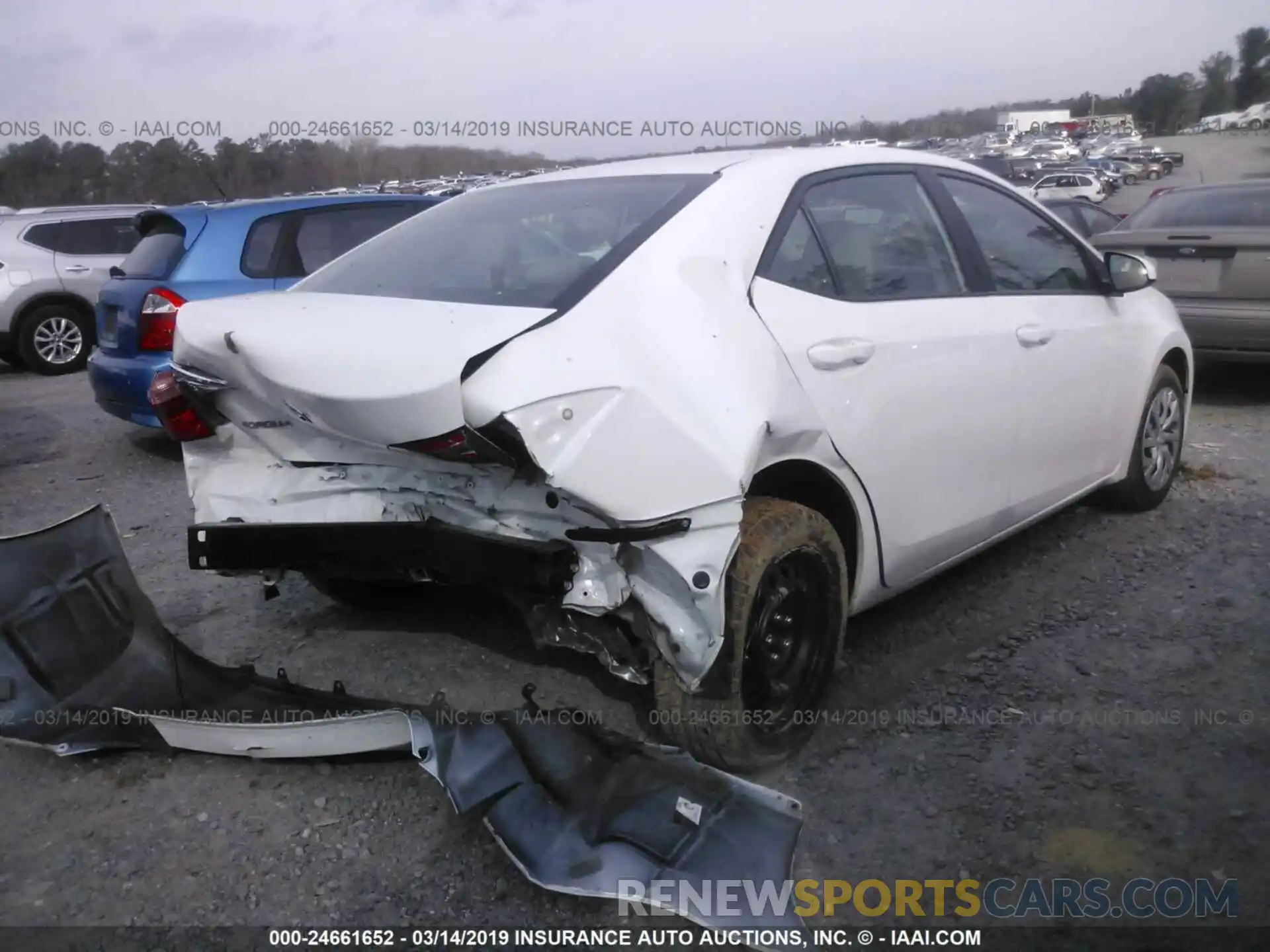 4 Photograph of a damaged car 5YFBURHE4KP874748 TOYOTA COROLLA 2019