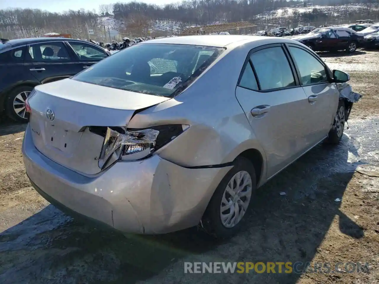 4 Photograph of a damaged car 5YFBURHE4KP875608 TOYOTA COROLLA 2019