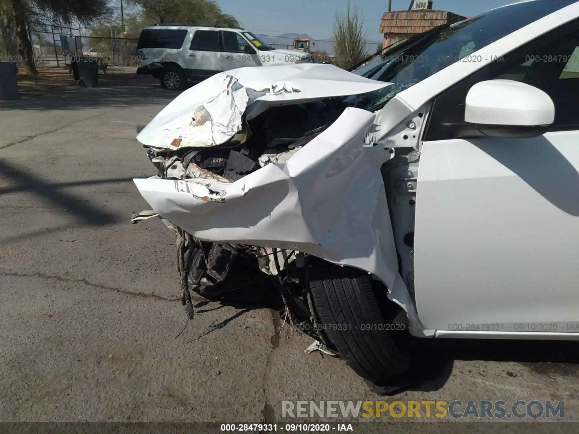 6 Photograph of a damaged car 5YFBURHE4KP875771 TOYOTA COROLLA 2019