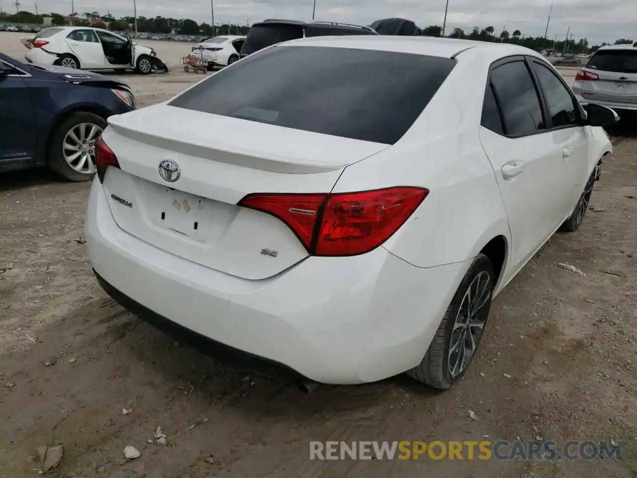 4 Photograph of a damaged car 5YFBURHE4KP875978 TOYOTA COROLLA 2019