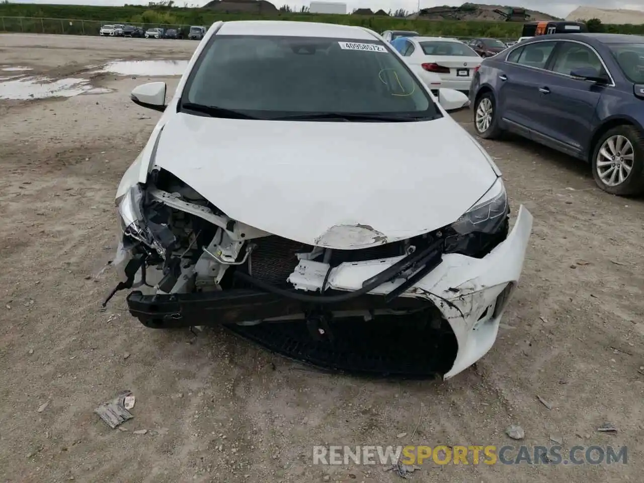 9 Photograph of a damaged car 5YFBURHE4KP875978 TOYOTA COROLLA 2019