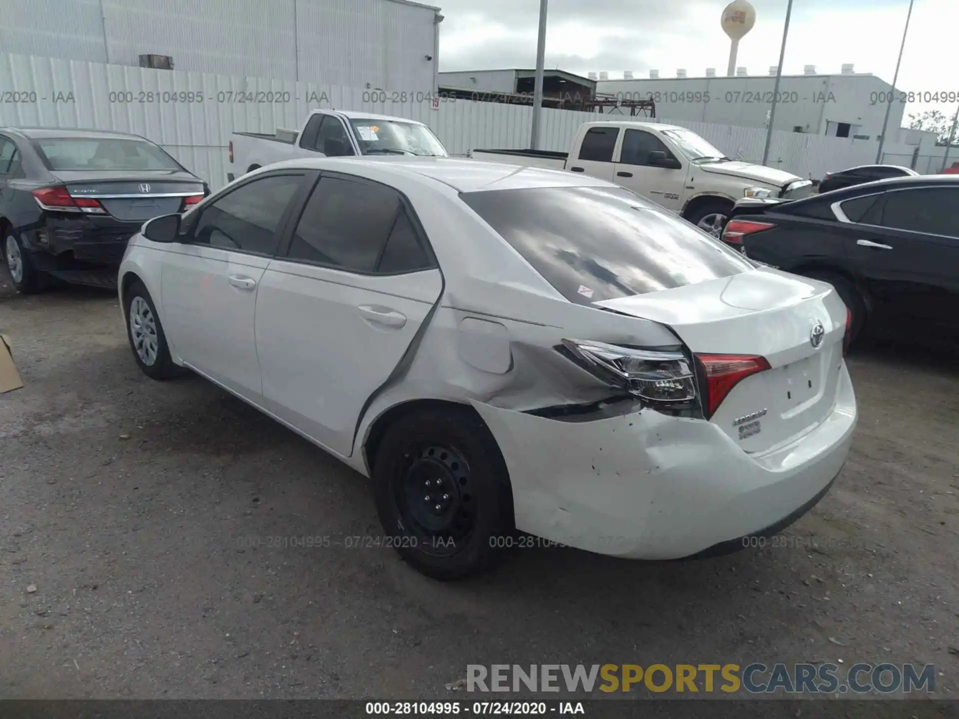 3 Photograph of a damaged car 5YFBURHE4KP877228 TOYOTA COROLLA 2019