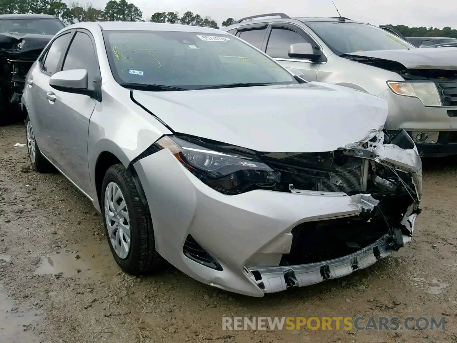 1 Фотография поврежденного автомобиля 5YFBURHE4KP877357 TOYOTA COROLLA 2019