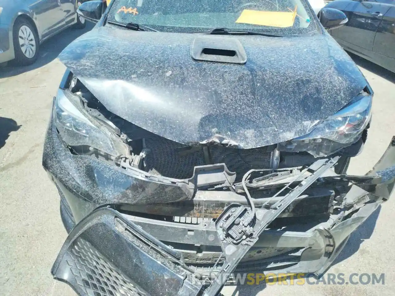 9 Photograph of a damaged car 5YFBURHE4KP877519 TOYOTA COROLLA 2019