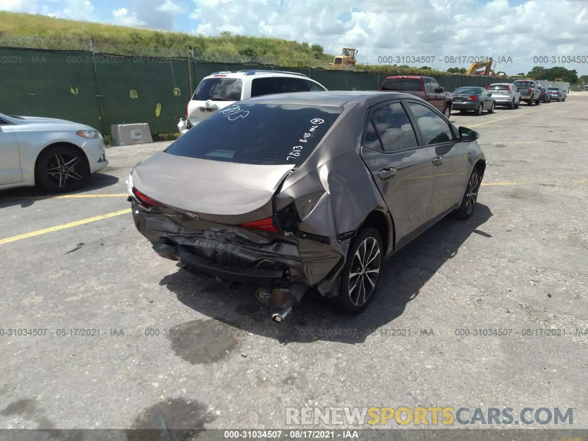 6 Photograph of a damaged car 5YFBURHE4KP877813 TOYOTA COROLLA 2019