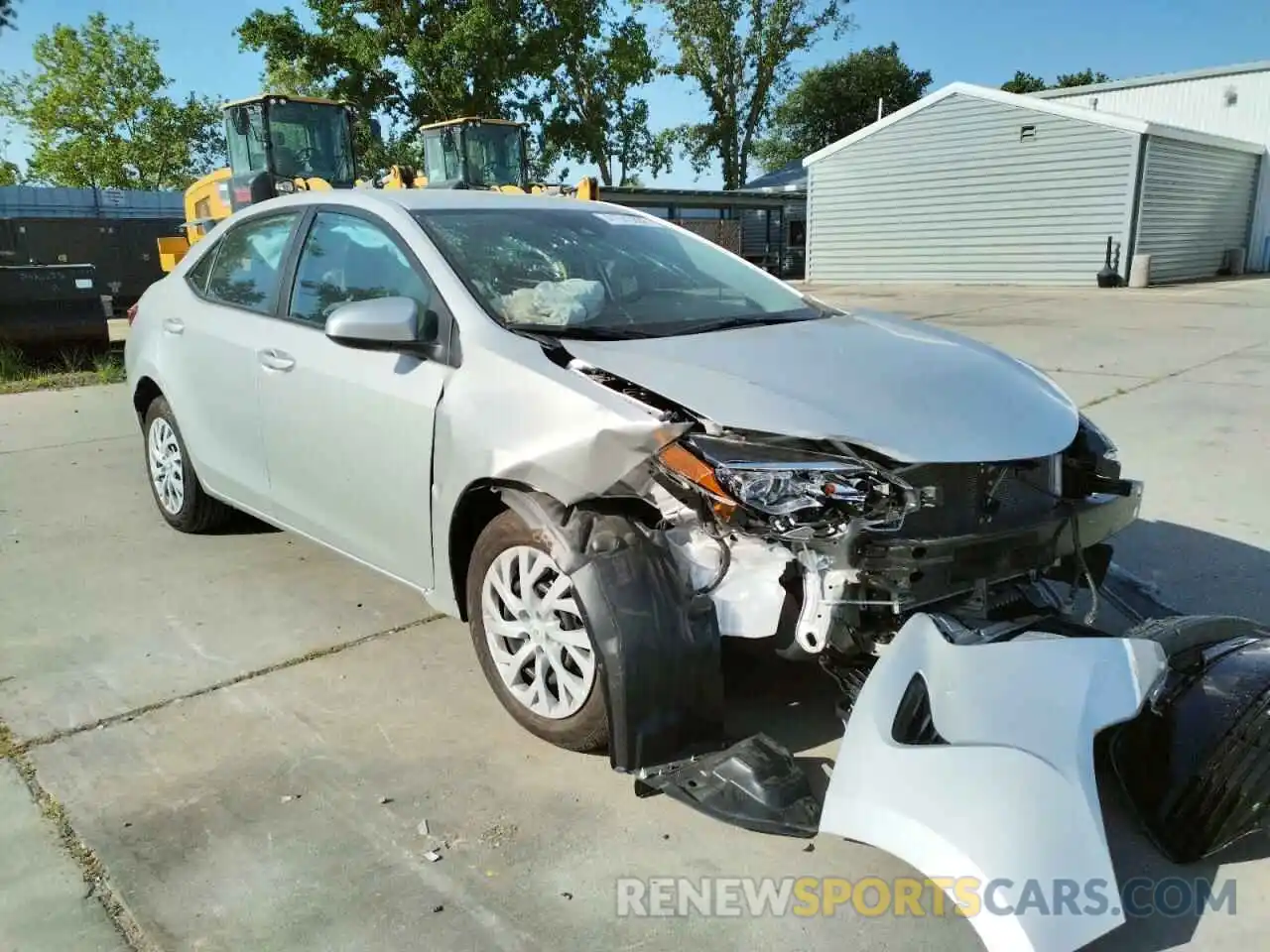 1 Photograph of a damaged car 5YFBURHE4KP878282 TOYOTA COROLLA 2019