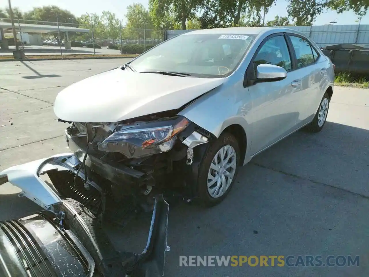 2 Photograph of a damaged car 5YFBURHE4KP878282 TOYOTA COROLLA 2019