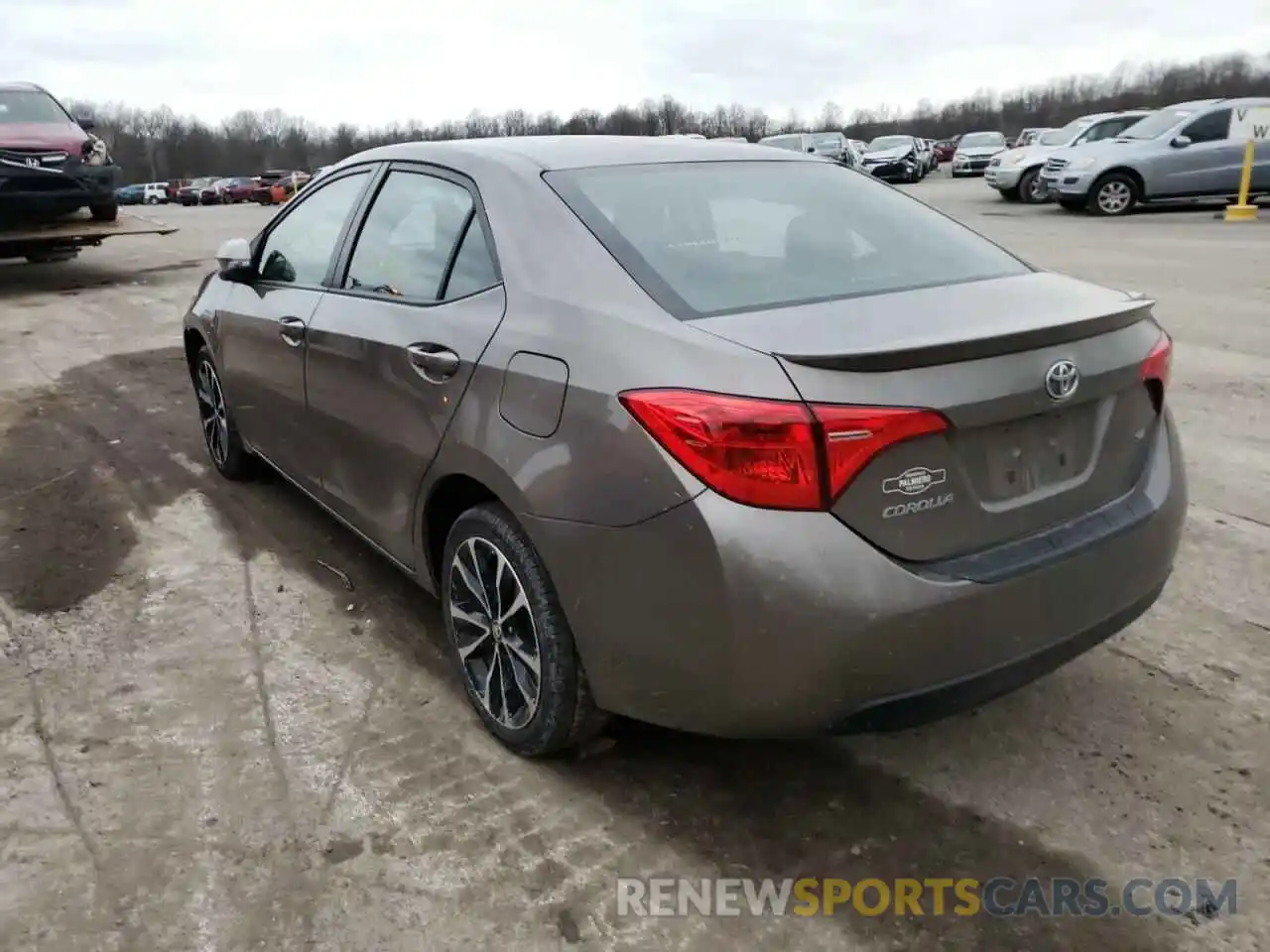 3 Photograph of a damaged car 5YFBURHE4KP878847 TOYOTA COROLLA 2019