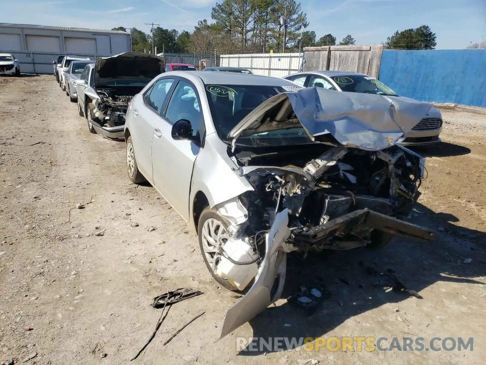 1 Photograph of a damaged car 5YFBURHE4KP880162 TOYOTA COROLLA 2019