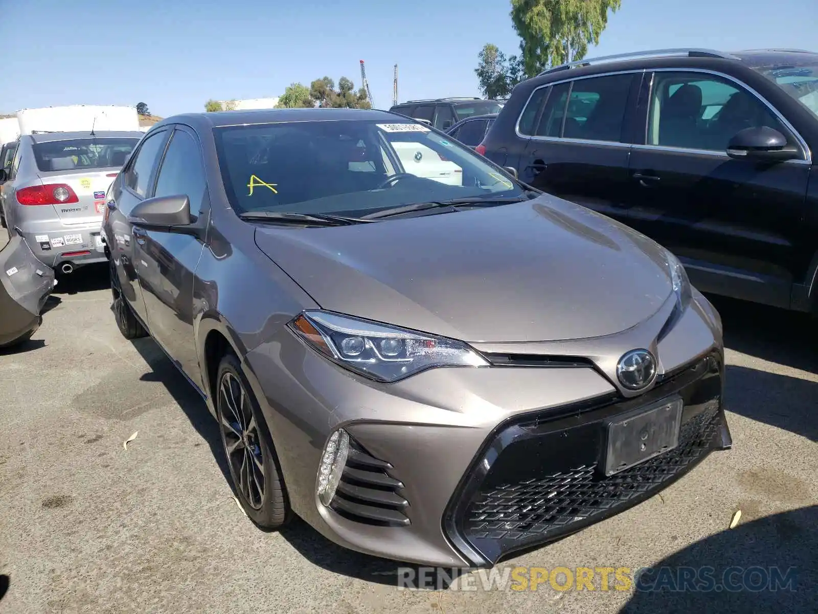 1 Photograph of a damaged car 5YFBURHE4KP880386 TOYOTA COROLLA 2019