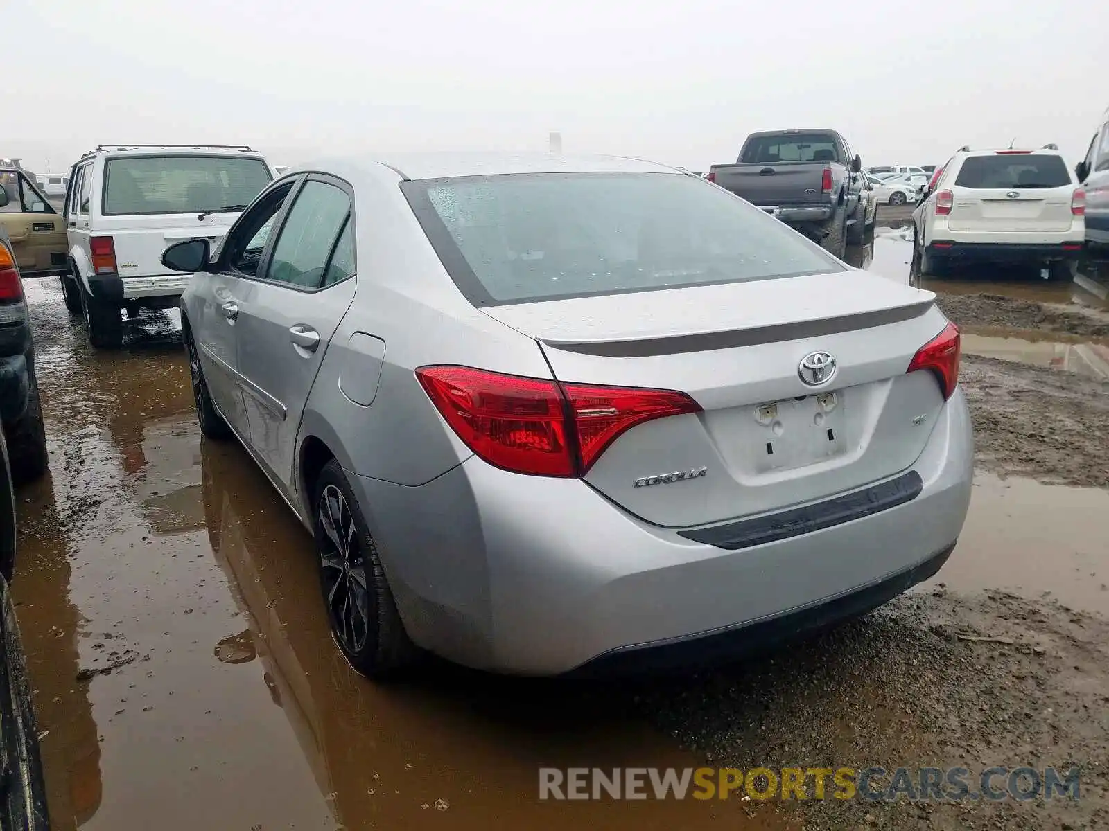 3 Photograph of a damaged car 5YFBURHE4KP880968 TOYOTA COROLLA 2019