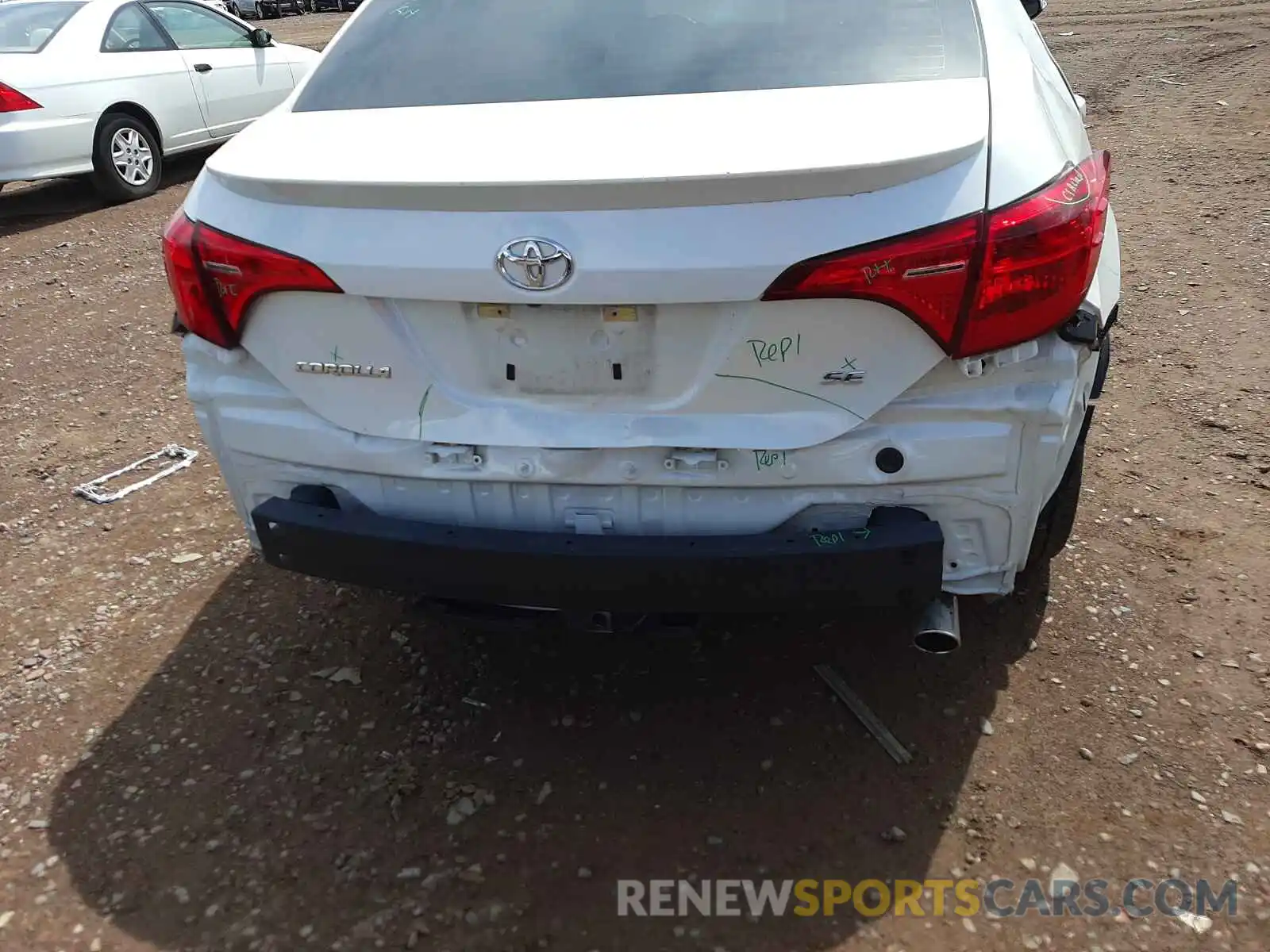 9 Photograph of a damaged car 5YFBURHE4KP881196 TOYOTA COROLLA 2019