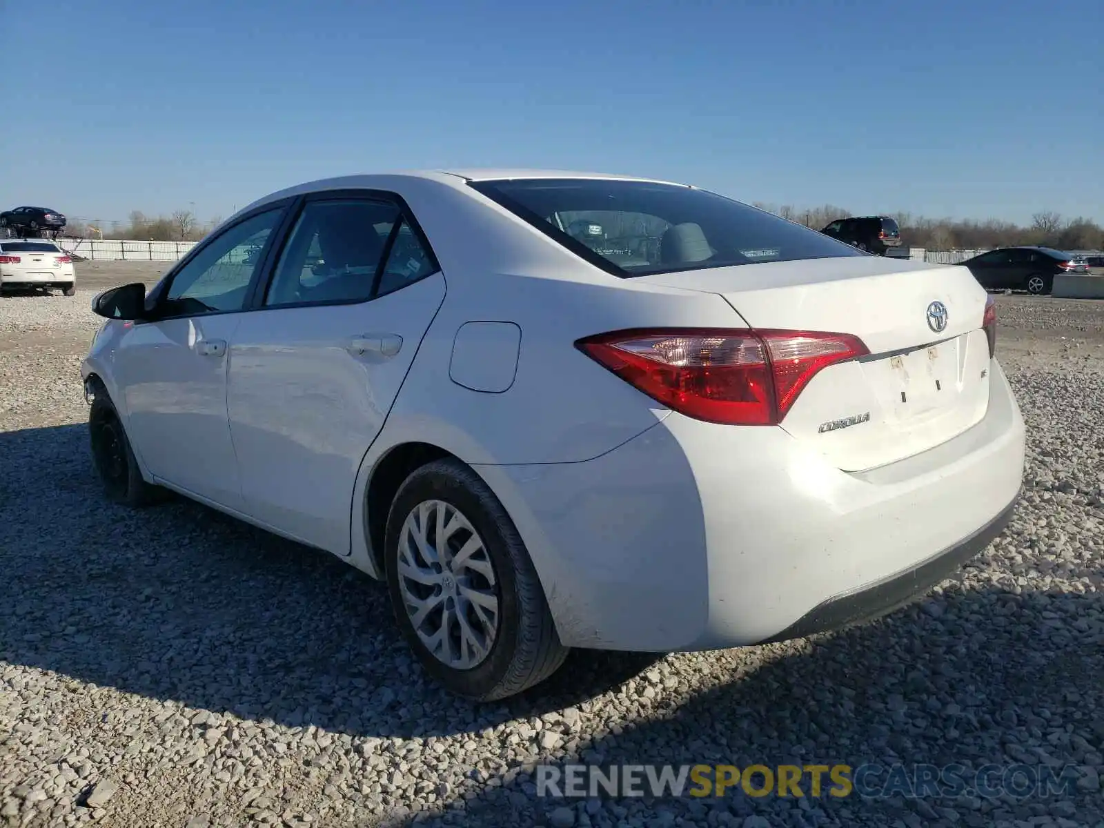 3 Photograph of a damaged car 5YFBURHE4KP881568 TOYOTA COROLLA 2019