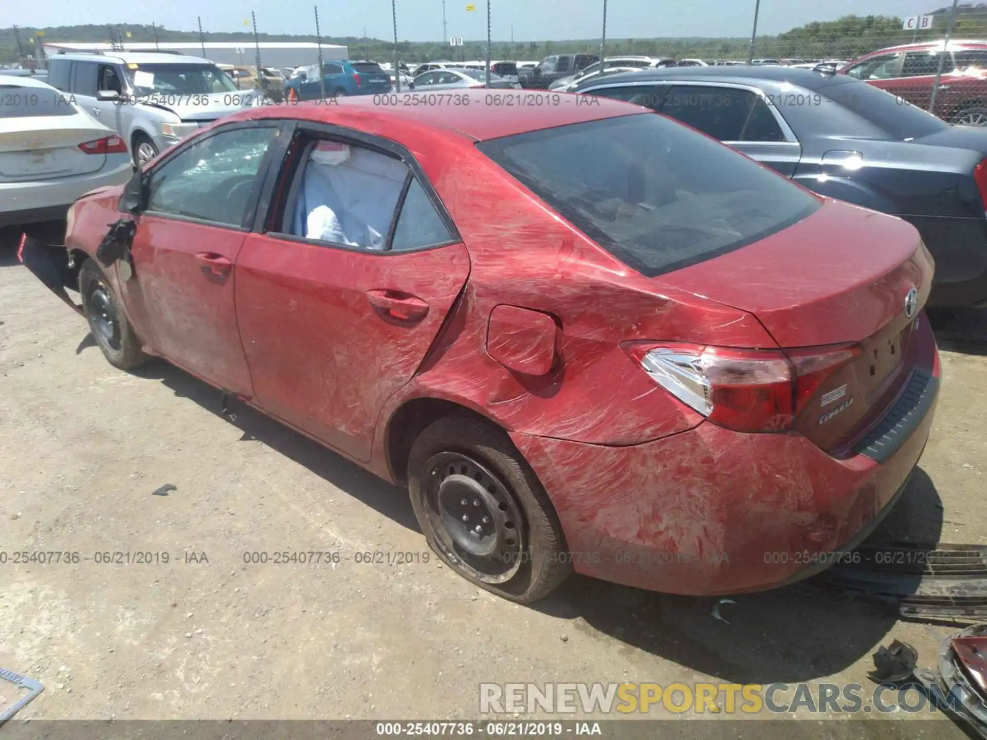 3 Photograph of a damaged car 5YFBURHE4KP882364 TOYOTA COROLLA 2019