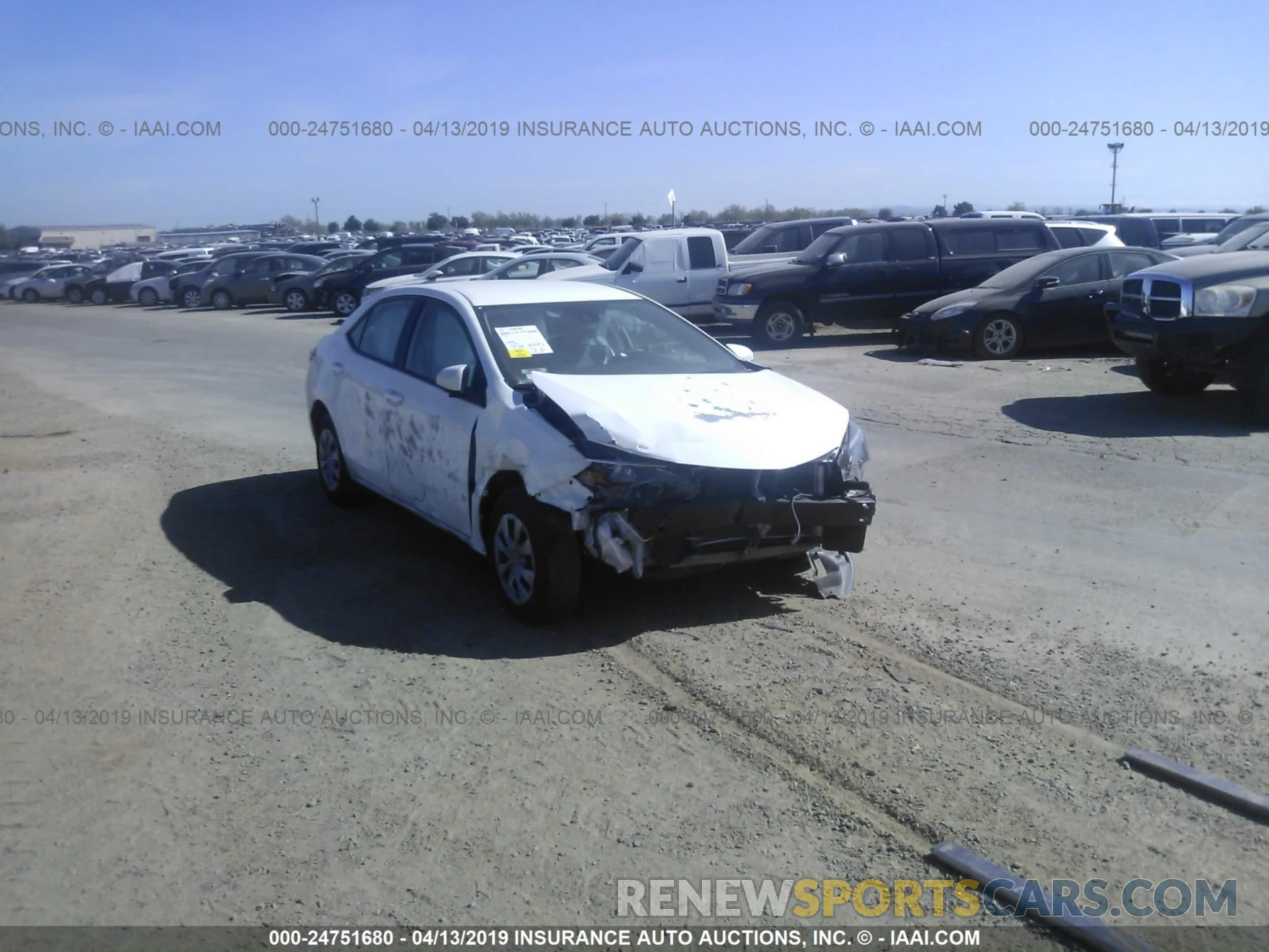 1 Photograph of a damaged car 5YFBURHE4KP883661 TOYOTA COROLLA 2019