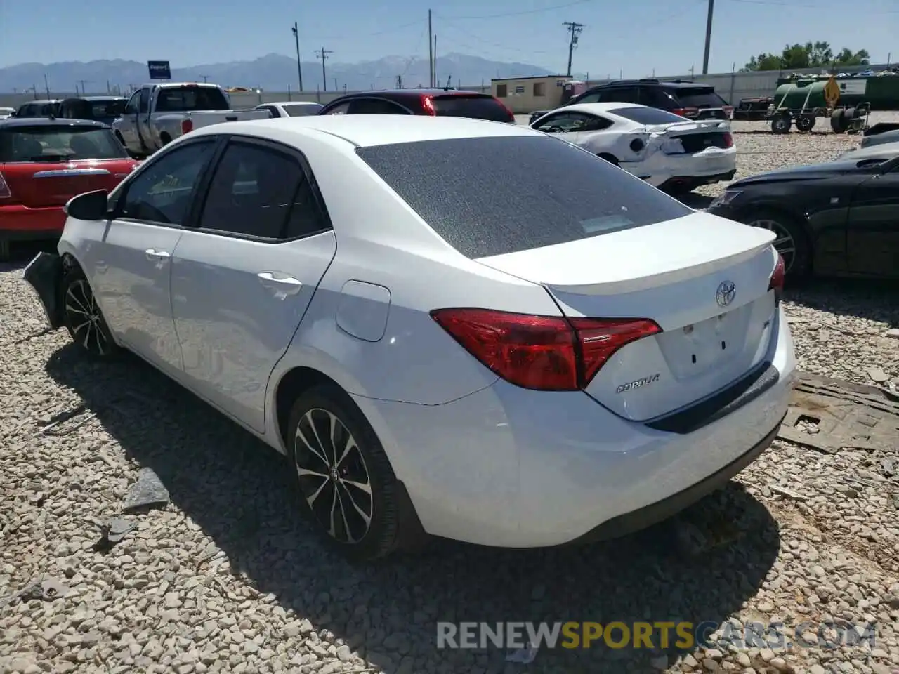 3 Photograph of a damaged car 5YFBURHE4KP884096 TOYOTA COROLLA 2019