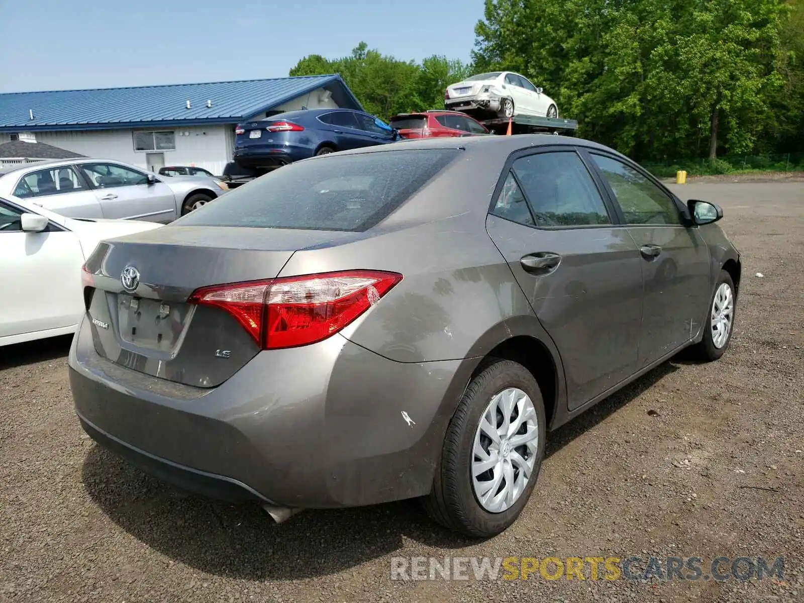 4 Photograph of a damaged car 5YFBURHE4KP885328 TOYOTA COROLLA 2019