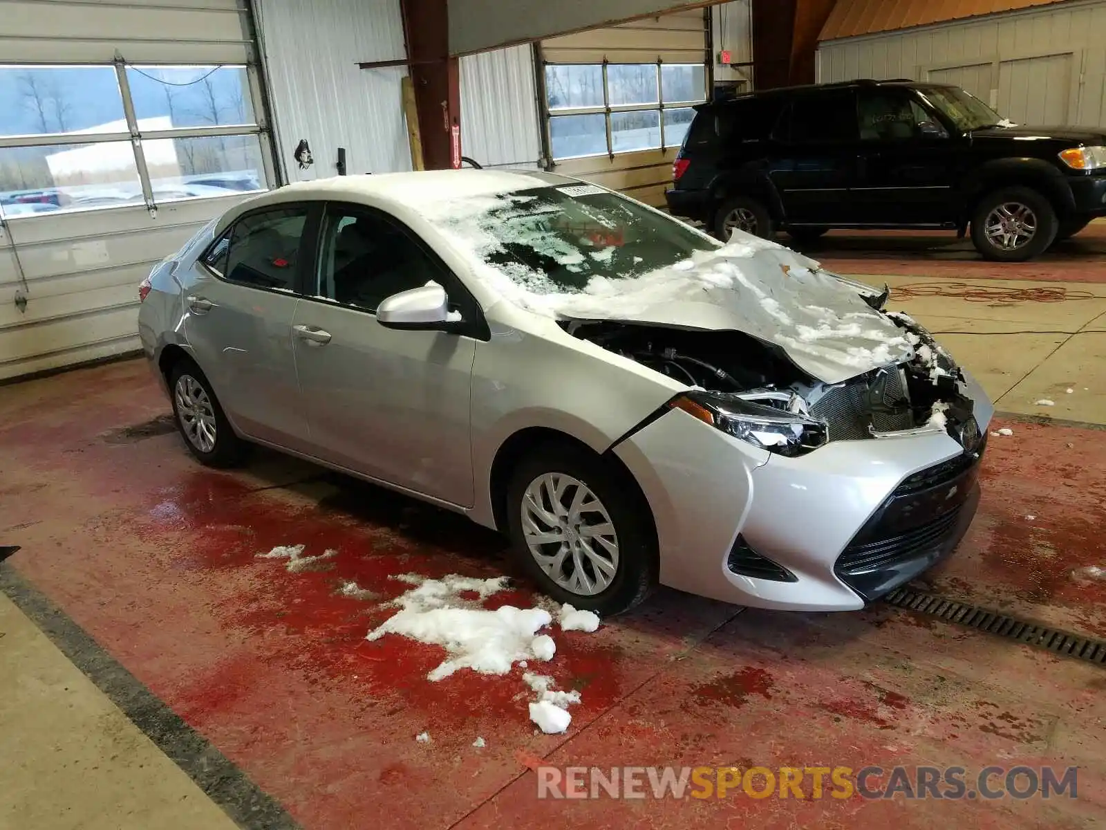 1 Photograph of a damaged car 5YFBURHE4KP885958 TOYOTA COROLLA 2019