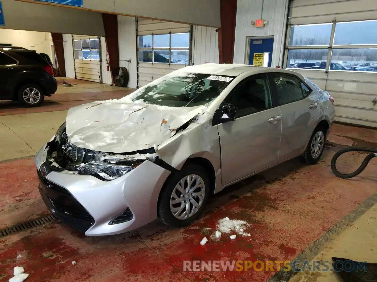 2 Photograph of a damaged car 5YFBURHE4KP885958 TOYOTA COROLLA 2019