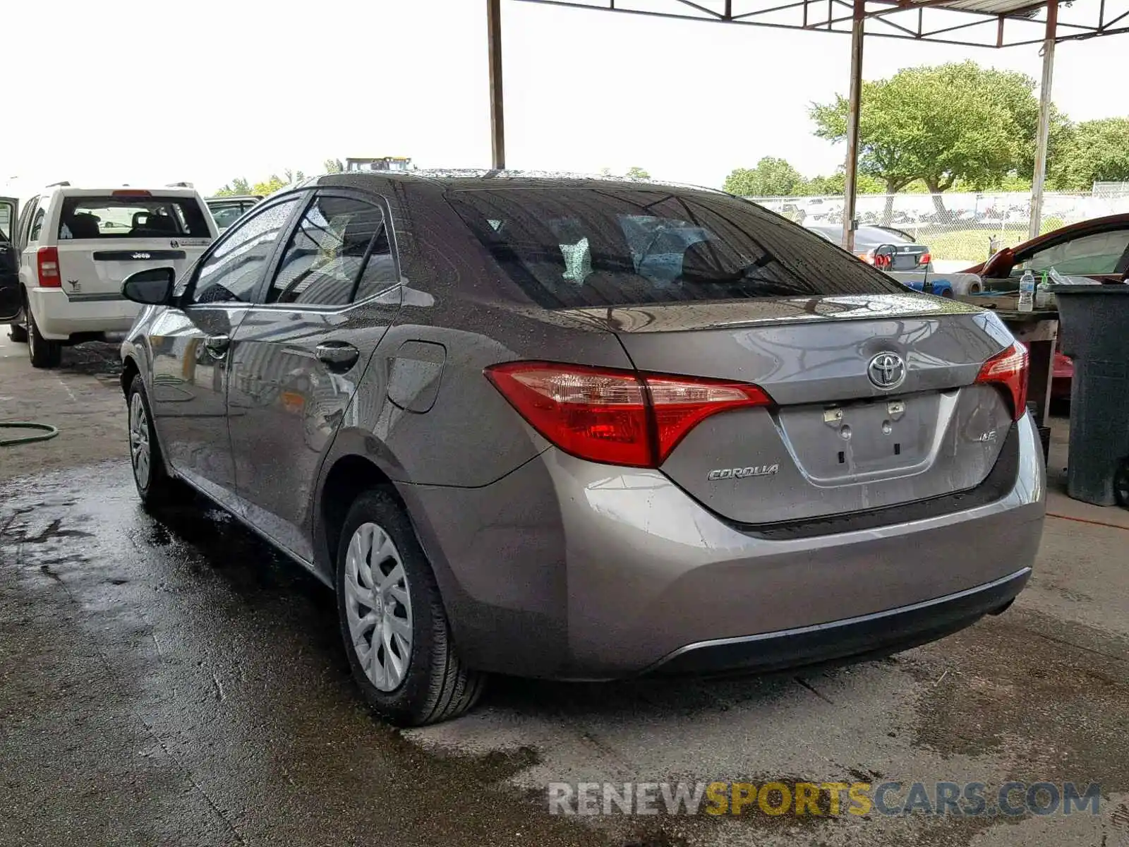 3 Photograph of a damaged car 5YFBURHE4KP886012 TOYOTA COROLLA 2019