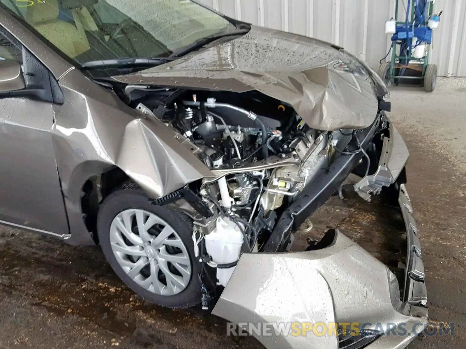 9 Photograph of a damaged car 5YFBURHE4KP886012 TOYOTA COROLLA 2019