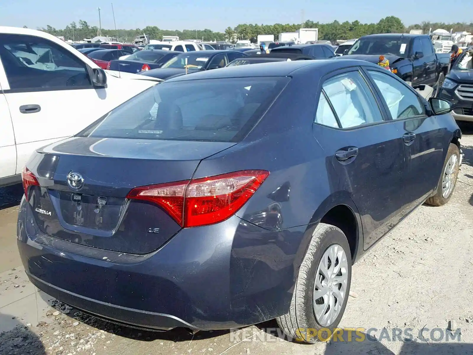 4 Photograph of a damaged car 5YFBURHE4KP886141 TOYOTA COROLLA 2019