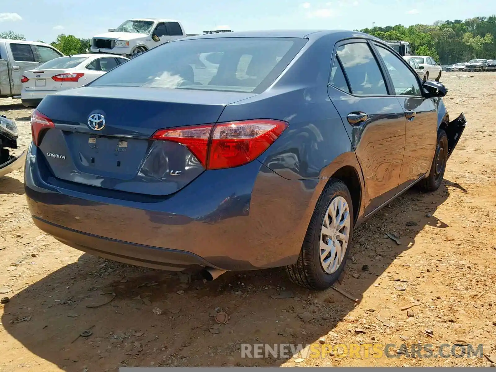 4 Photograph of a damaged car 5YFBURHE4KP886415 TOYOTA COROLLA 2019