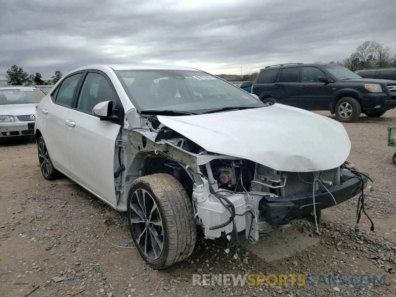 1 Photograph of a damaged car 5YFBURHE4KP886639 TOYOTA COROLLA 2019