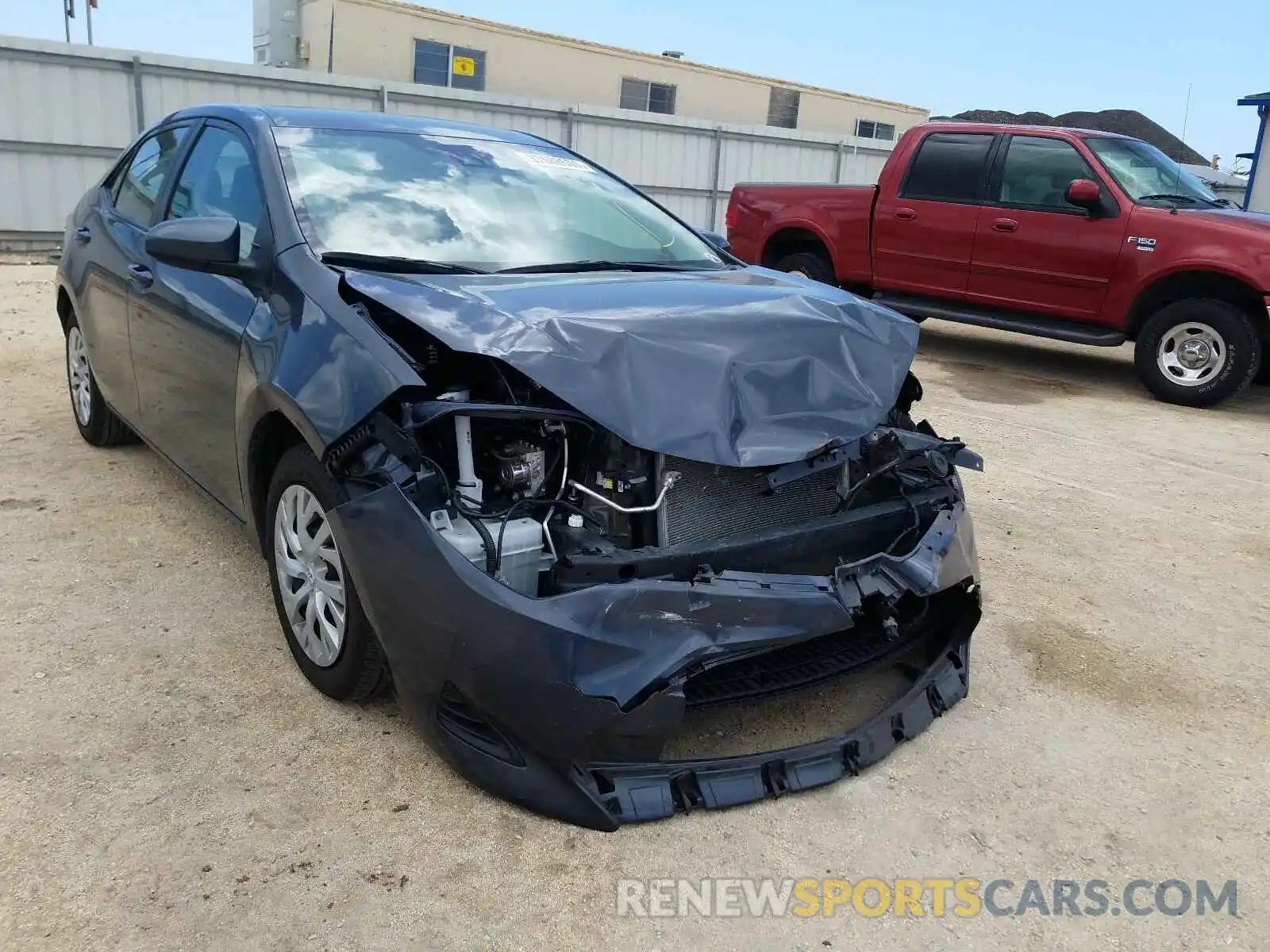 1 Photograph of a damaged car 5YFBURHE4KP886902 TOYOTA COROLLA 2019