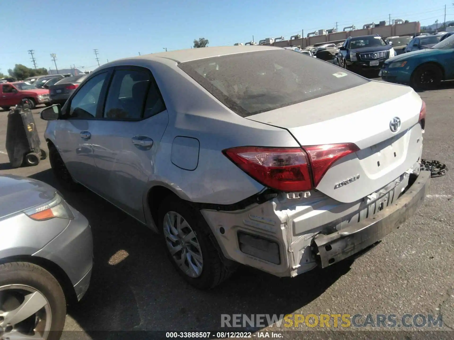 3 Photograph of a damaged car 5YFBURHE4KP887516 TOYOTA COROLLA 2019