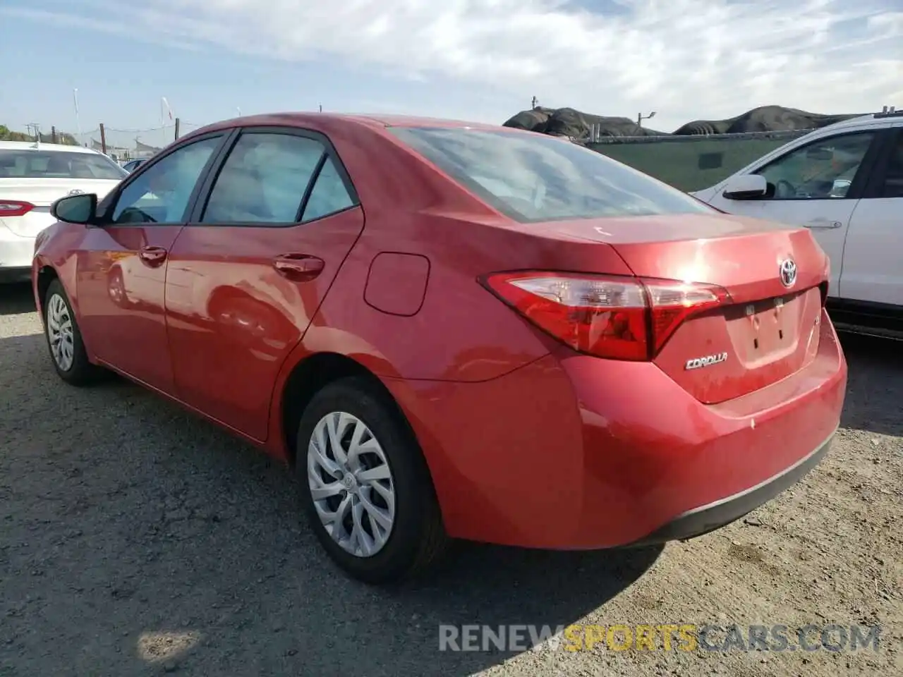 3 Photograph of a damaged car 5YFBURHE4KP887564 TOYOTA COROLLA 2019