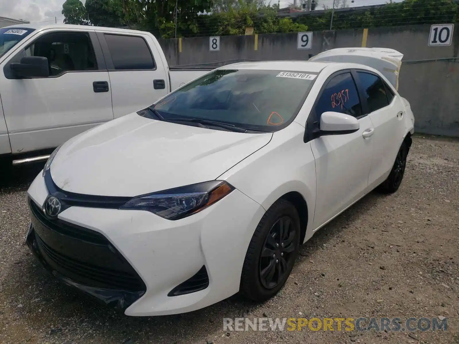 2 Photograph of a damaged car 5YFBURHE4KP887726 TOYOTA COROLLA 2019