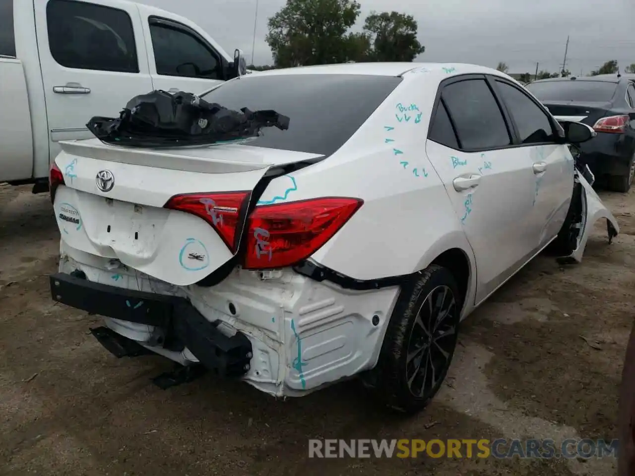 4 Photograph of a damaged car 5YFBURHE4KP888231 TOYOTA COROLLA 2019