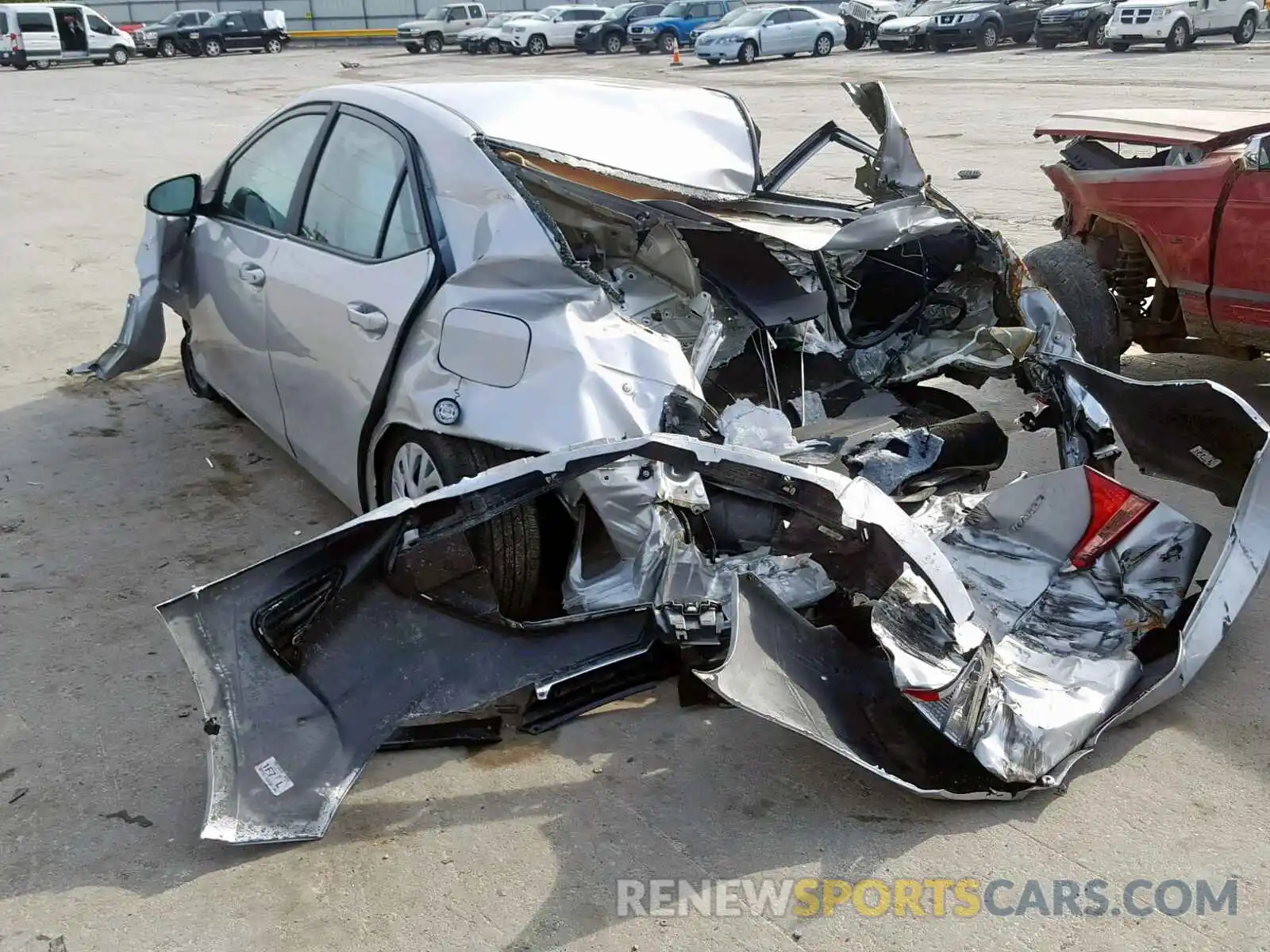 3 Photograph of a damaged car 5YFBURHE4KP888245 TOYOTA COROLLA 2019