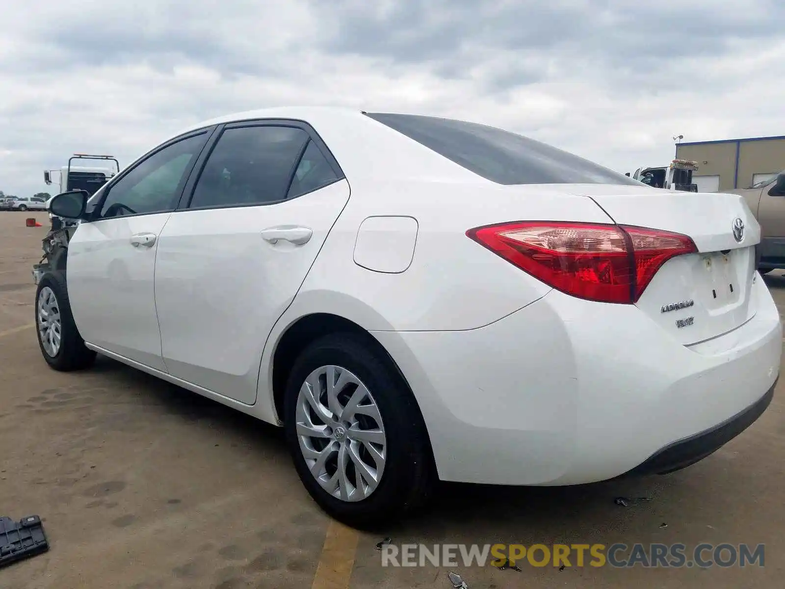 3 Photograph of a damaged car 5YFBURHE4KP888259 TOYOTA COROLLA 2019