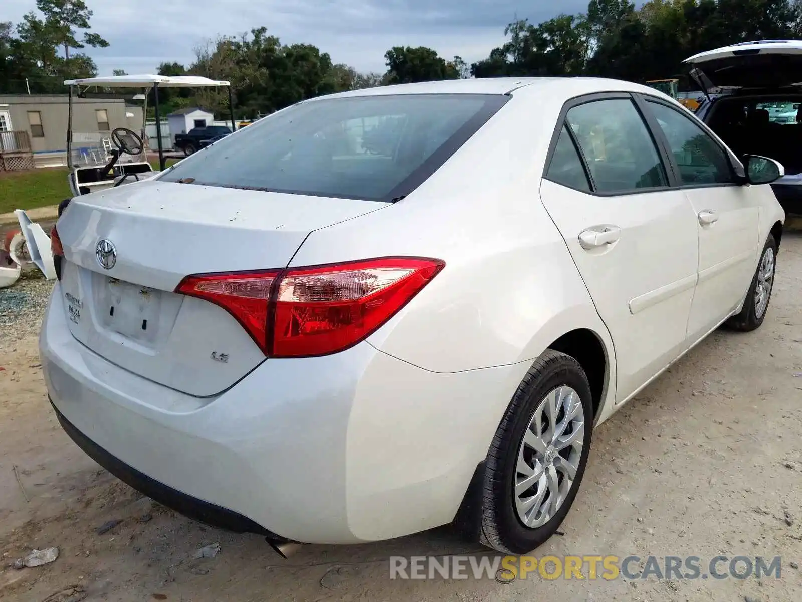 4 Photograph of a damaged car 5YFBURHE4KP888603 TOYOTA COROLLA 2019