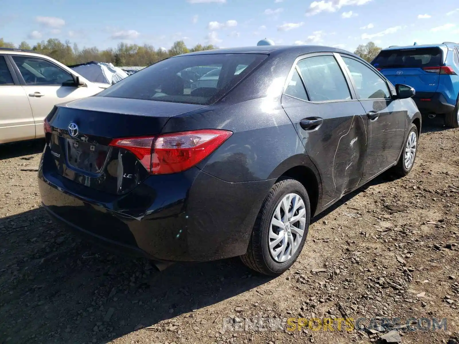 4 Photograph of a damaged car 5YFBURHE4KP889248 TOYOTA COROLLA 2019