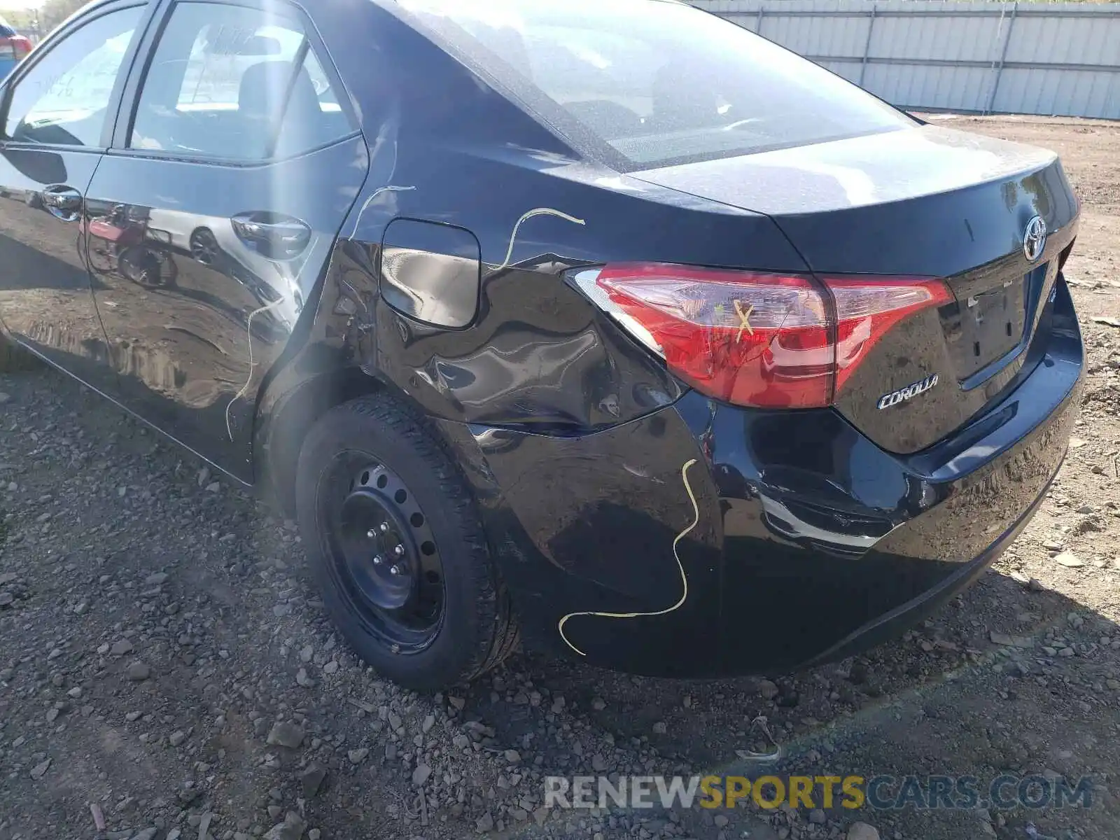 9 Photograph of a damaged car 5YFBURHE4KP889248 TOYOTA COROLLA 2019