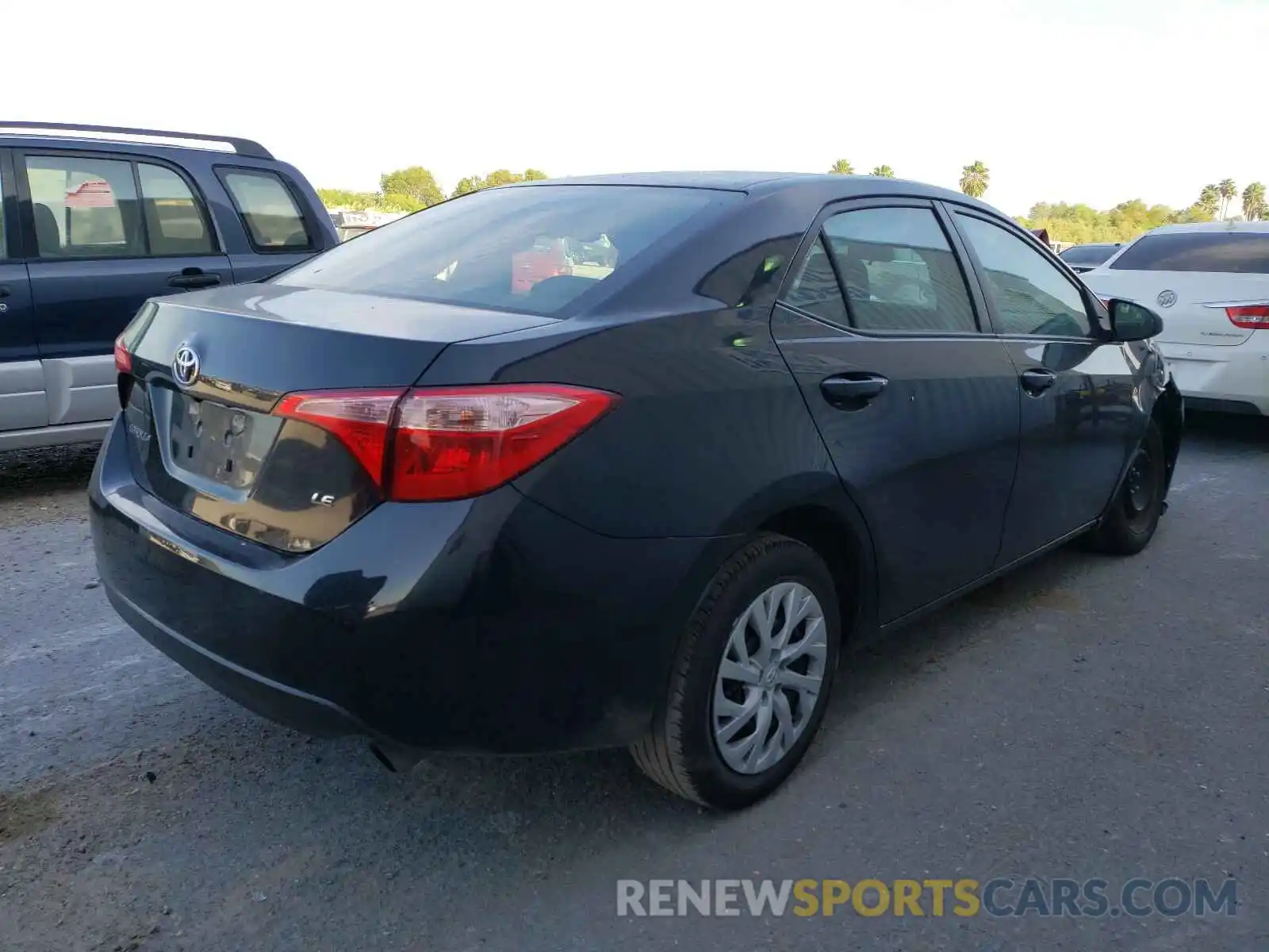 4 Photograph of a damaged car 5YFBURHE4KP889315 TOYOTA COROLLA 2019