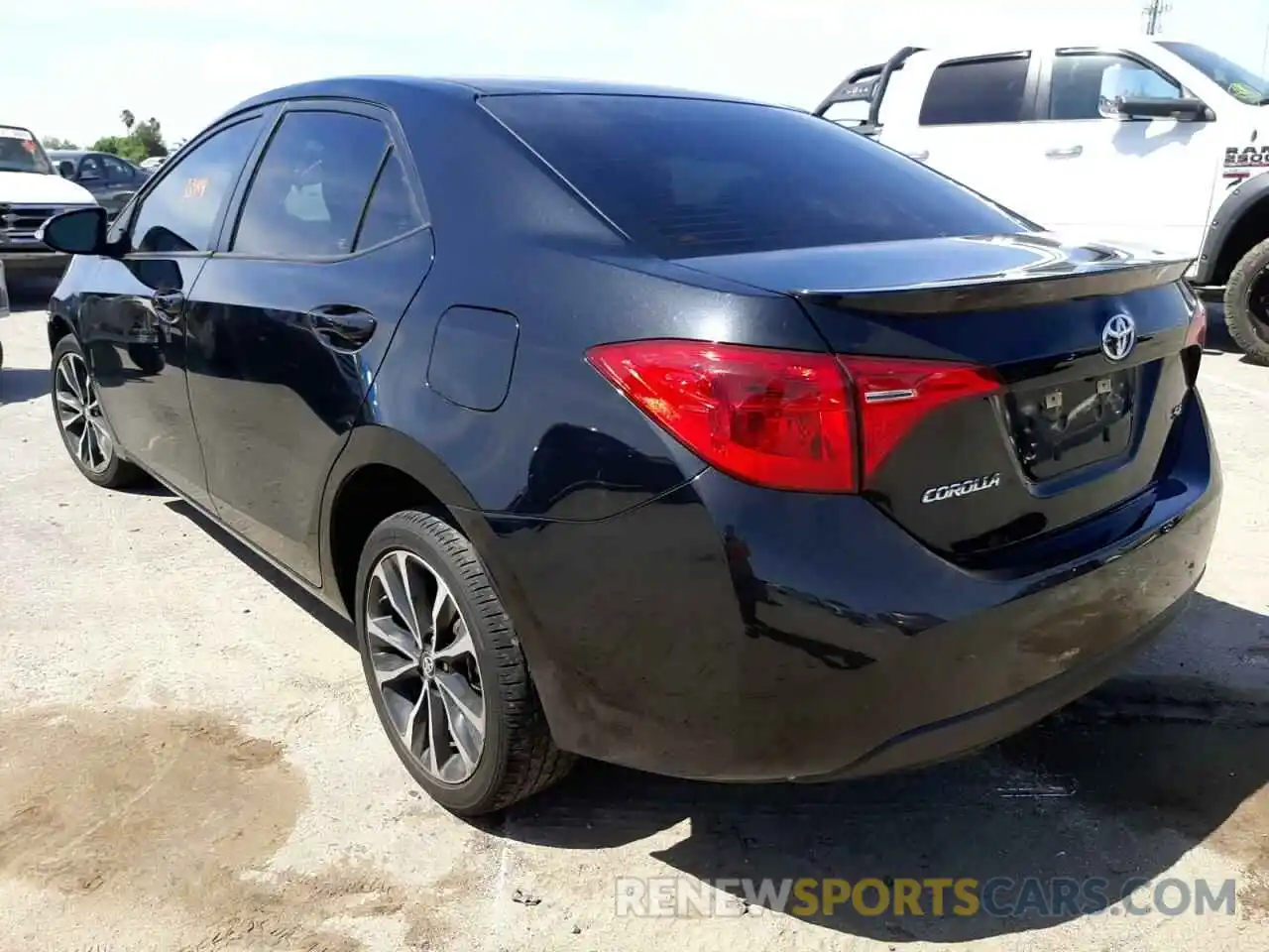 3 Photograph of a damaged car 5YFBURHE4KP889816 TOYOTA COROLLA 2019