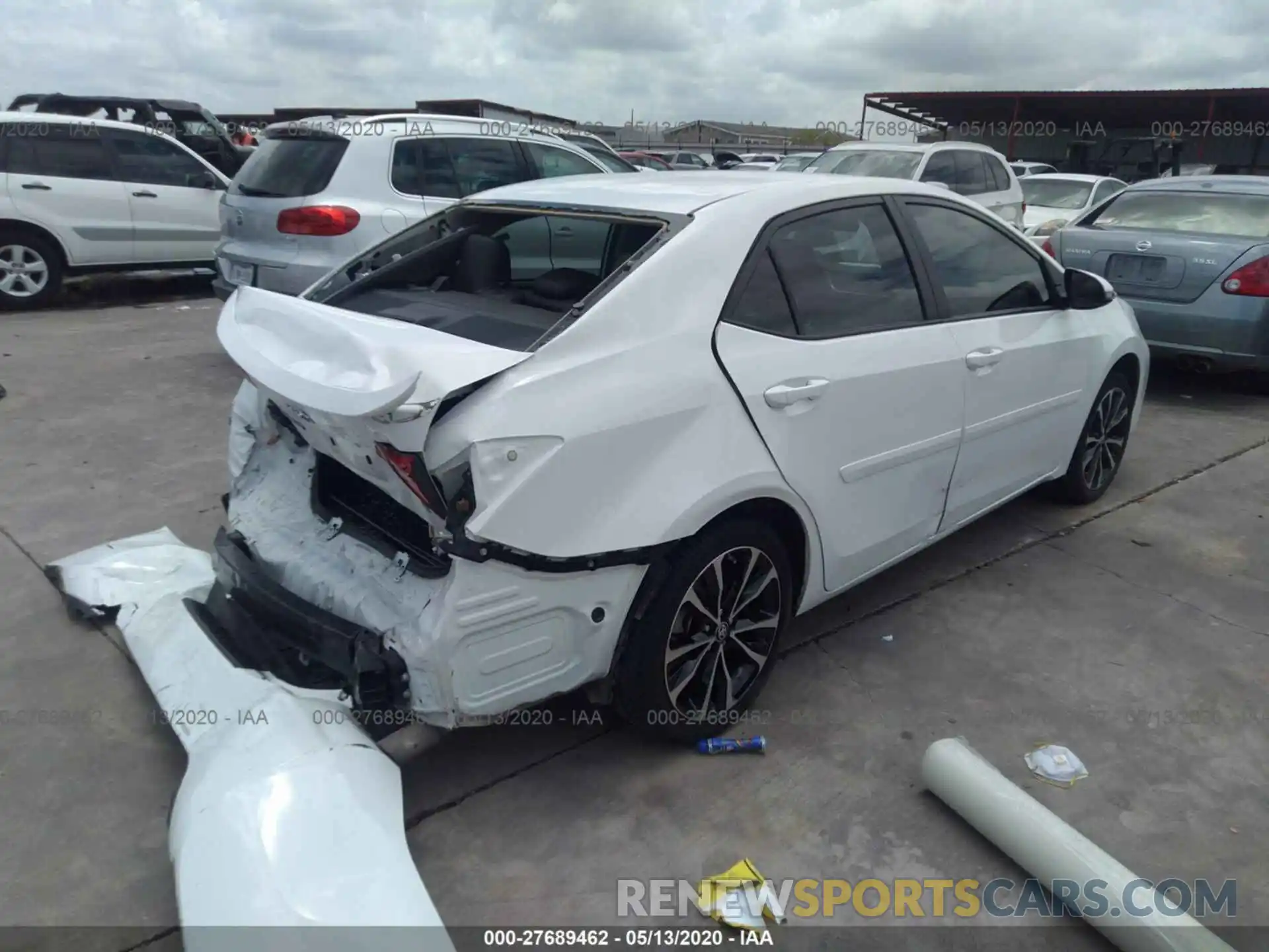 4 Photograph of a damaged car 5YFBURHE4KP890187 TOYOTA COROLLA 2019